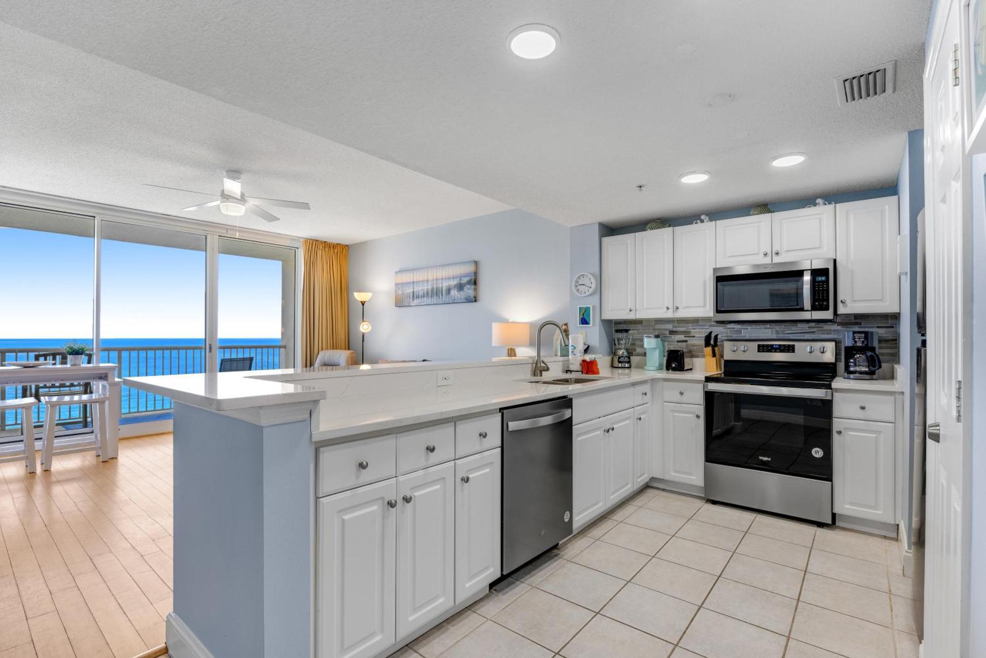 Parking Fee Included-Majestic 1-1606! Gulf Front 1Bedroom, Pool,Hot Tubs,Tennis Panama City Beach Esterno foto