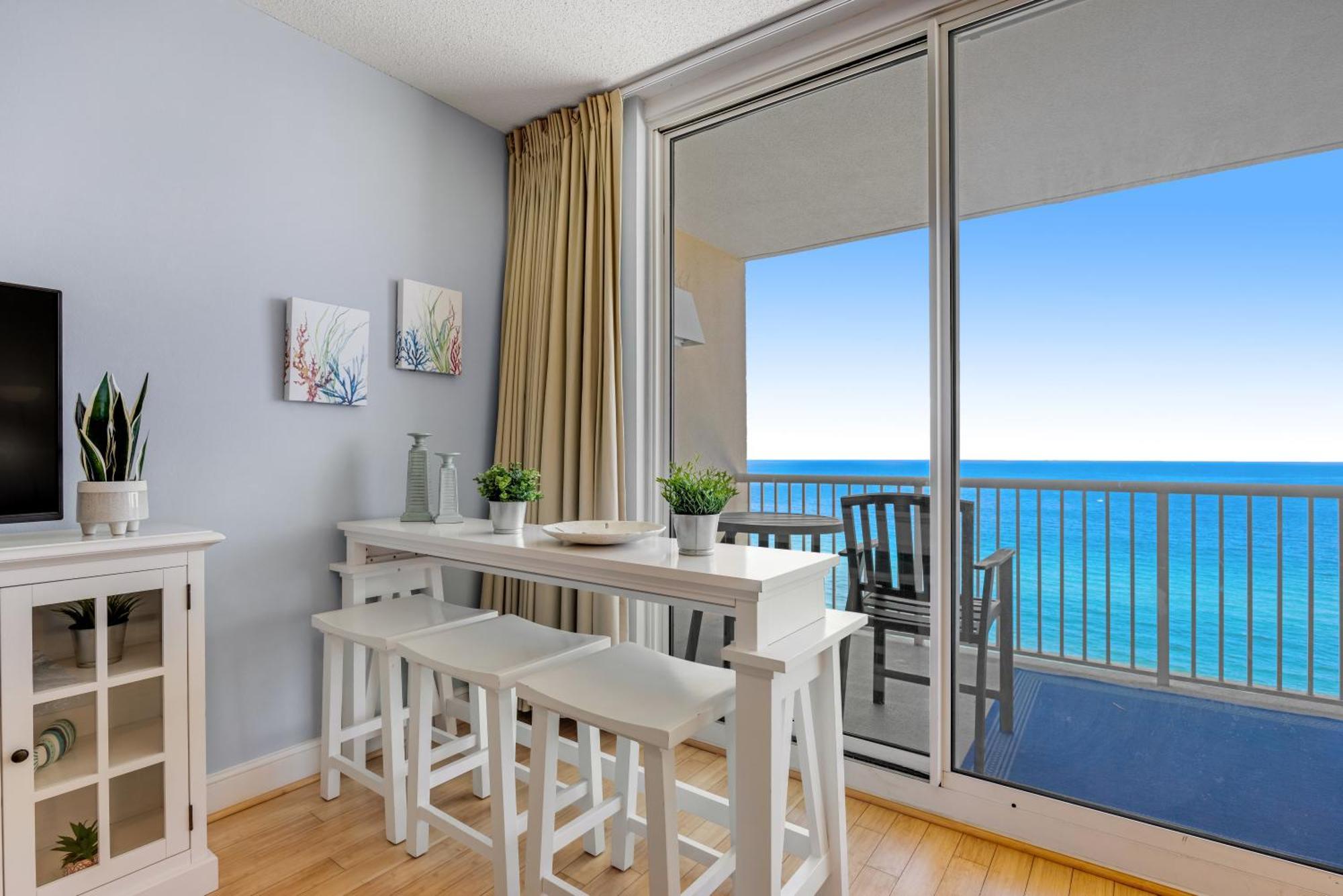 Parking Fee Included-Majestic 1-1606! Gulf Front 1Bedroom, Pool,Hot Tubs,Tennis Panama City Beach Esterno foto